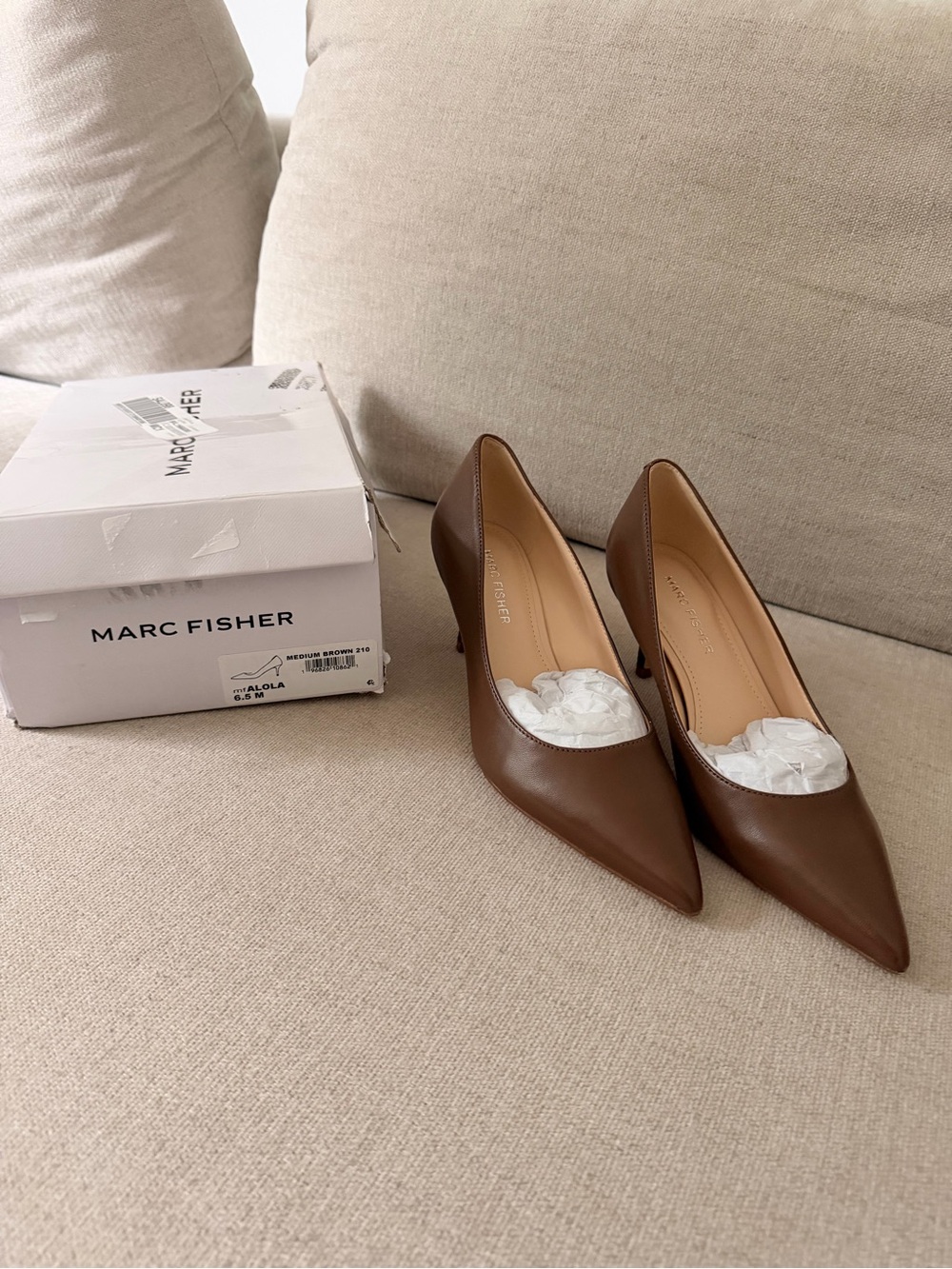 Marc Fisher Alola Brown Leather Pointed Toe Pumps 6.5 - Picture 2 of 6